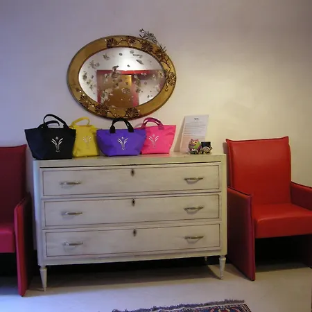 菲奥尔蒂格吉里酒店