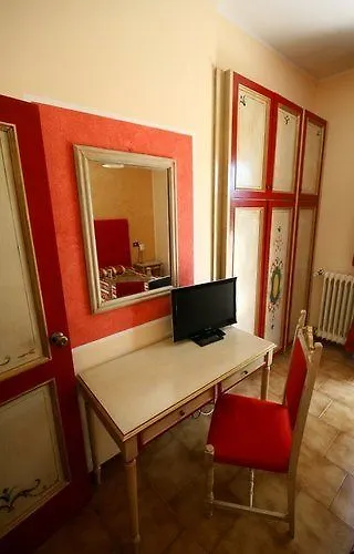 Fiordigigli Отель